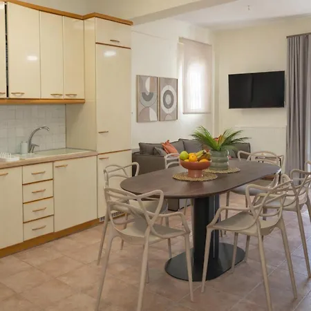 Sunset Cove By Halu! - Spacious 4-bedroom Appartamento *